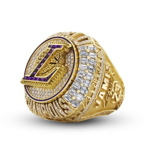We help high school, colleges, and university championship teams create custom championship rings to celebrate and remember their winning seasons.